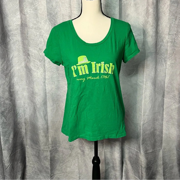 I’m Irish Every March 17th Green Short Sleeve T-shirt - size Medium - Picture 1 of 9